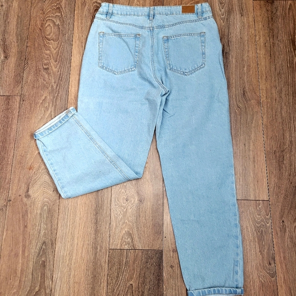 Bluenotes High Rise Mom jeans - Picture 2 of 2